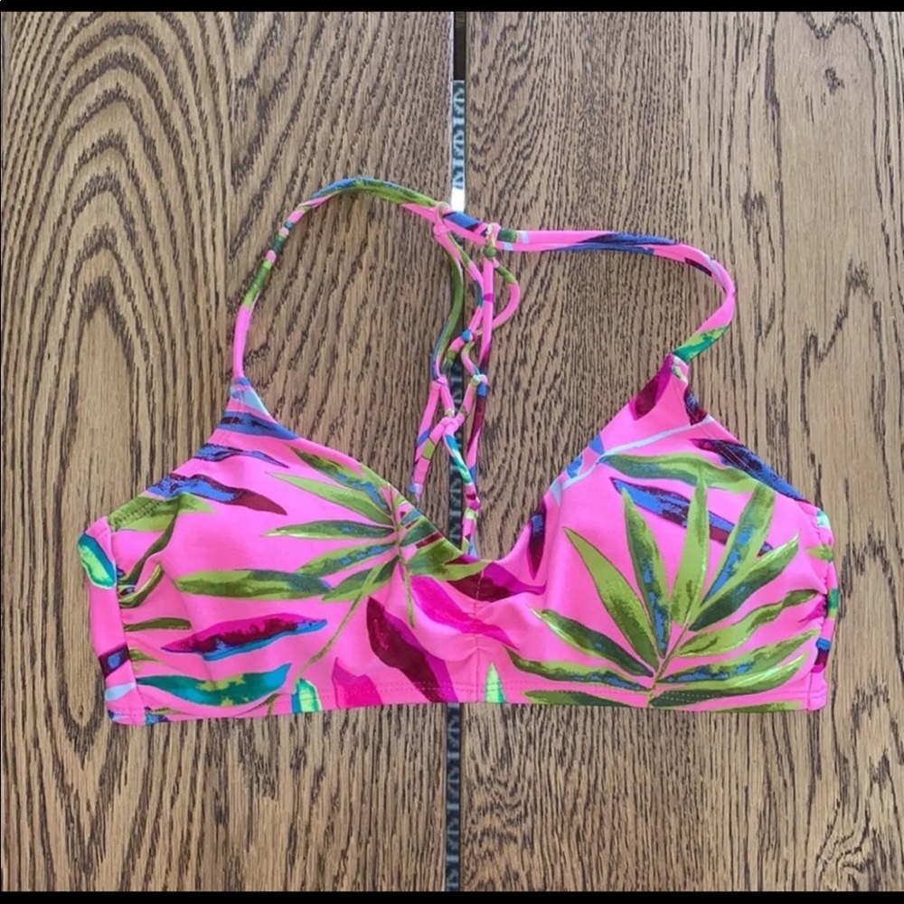 Target bikini! - Picture 3 of 6